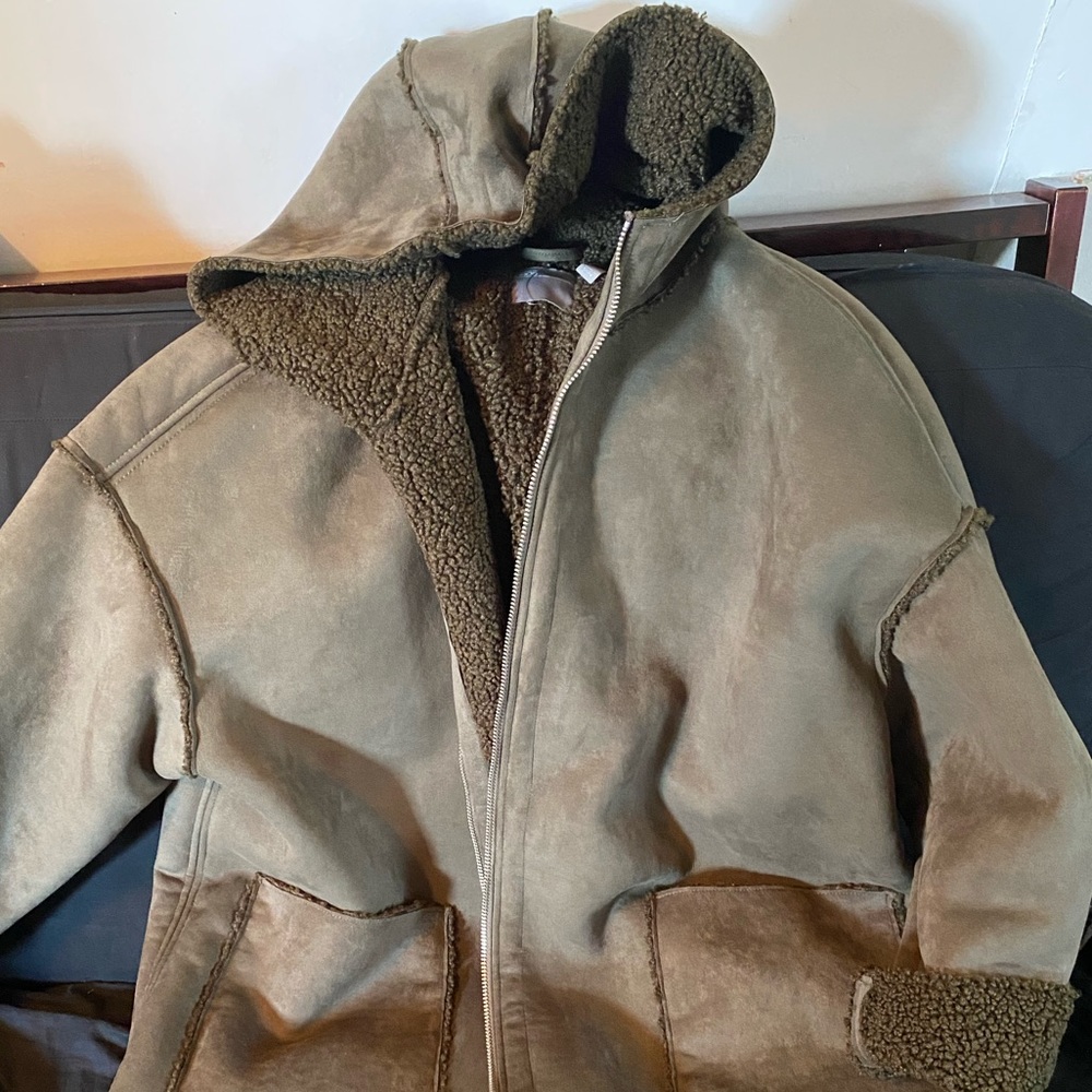 Sterling Parka with seam detail in khaki